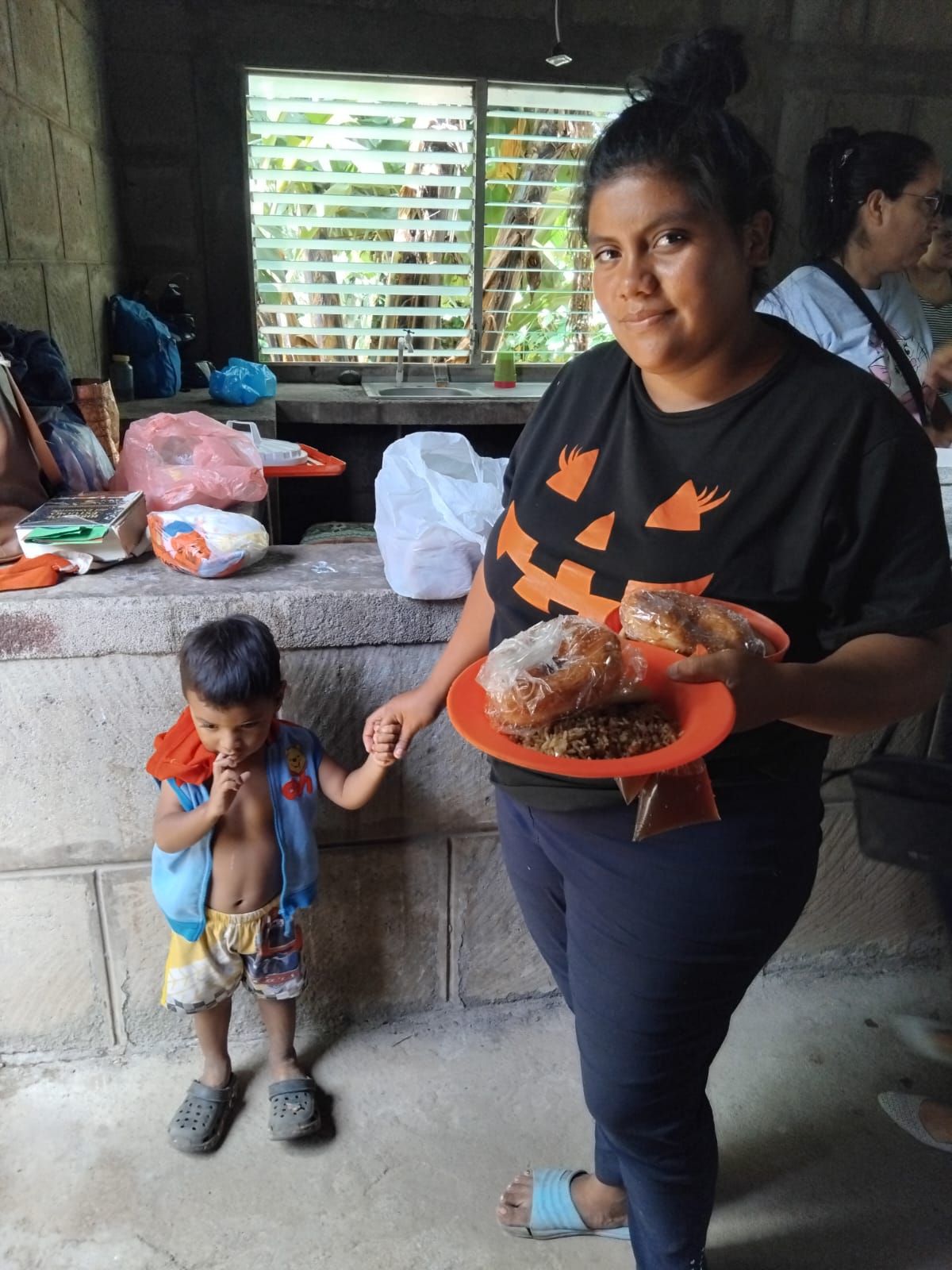 Humanitarian aid documentation in Nicaragua