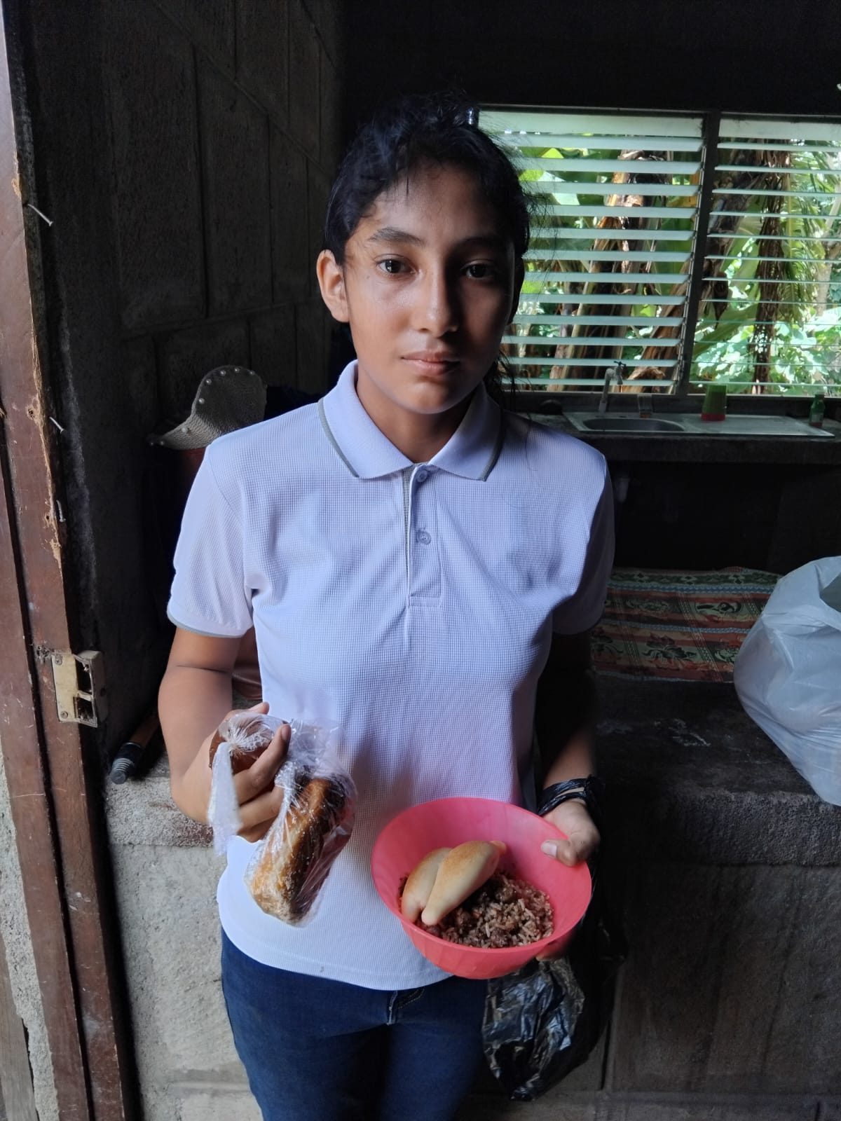 Humanitarian aid documentation in Nicaragua